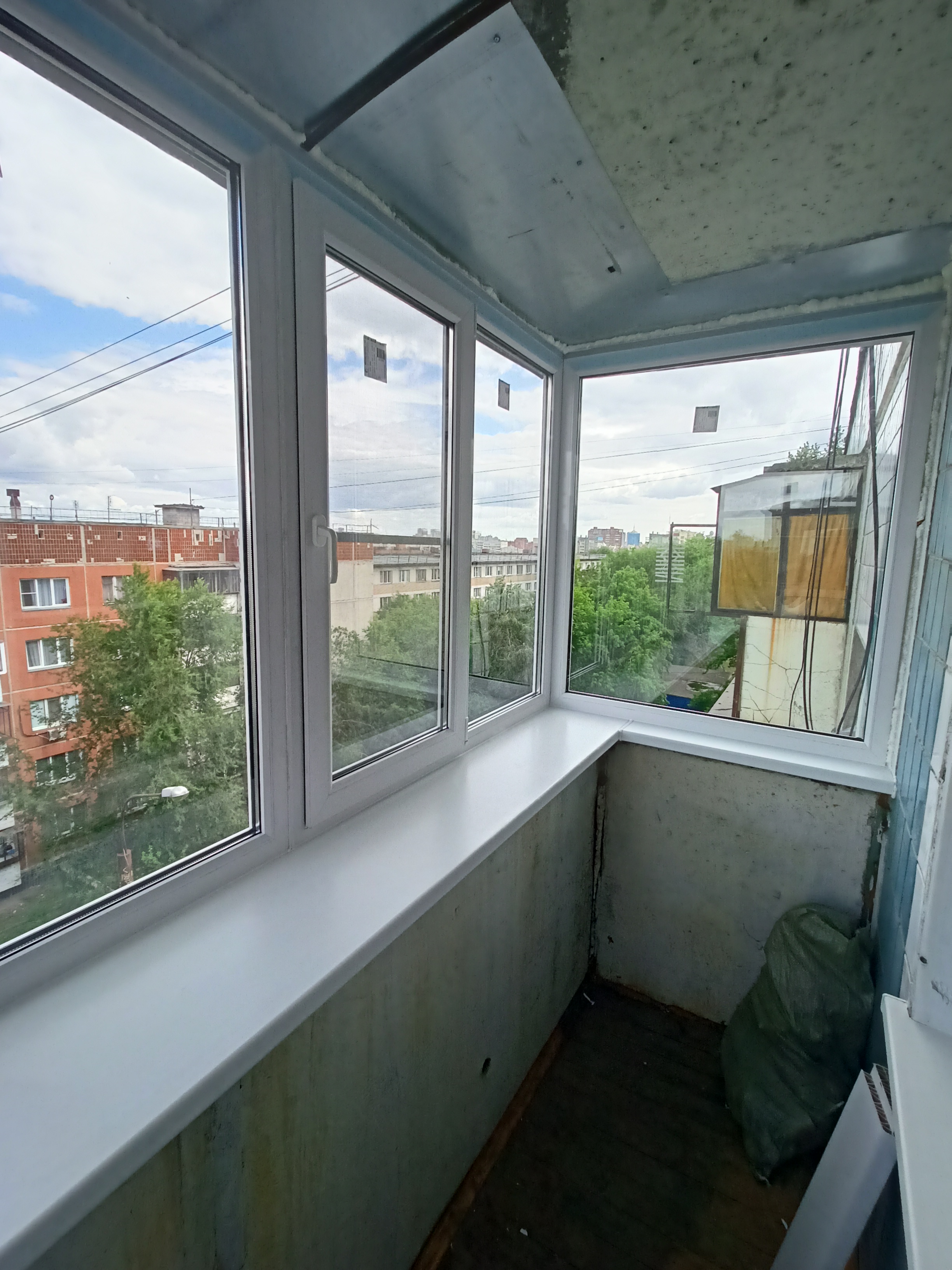 Остекление балкона